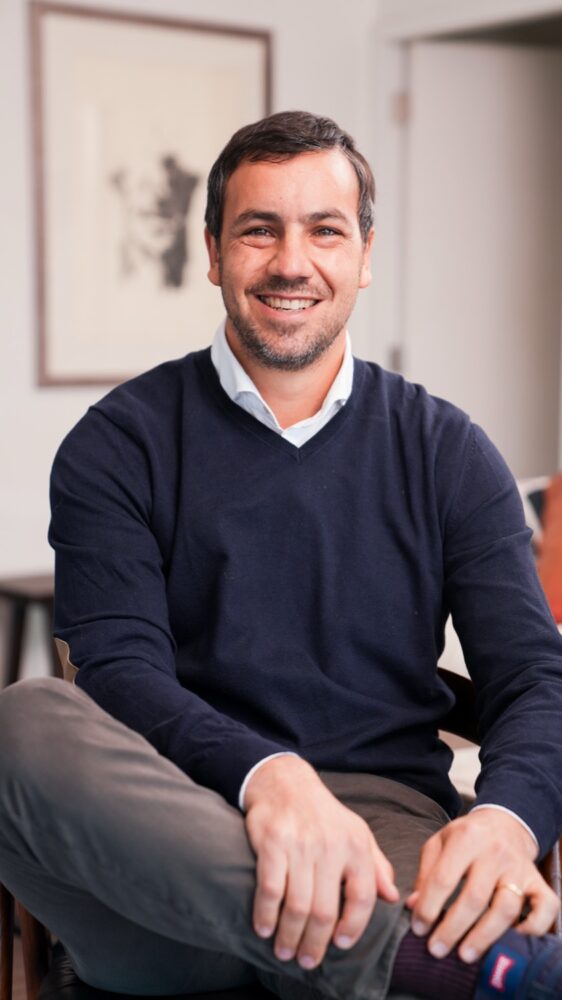 Dr. Cristóbal Varela
